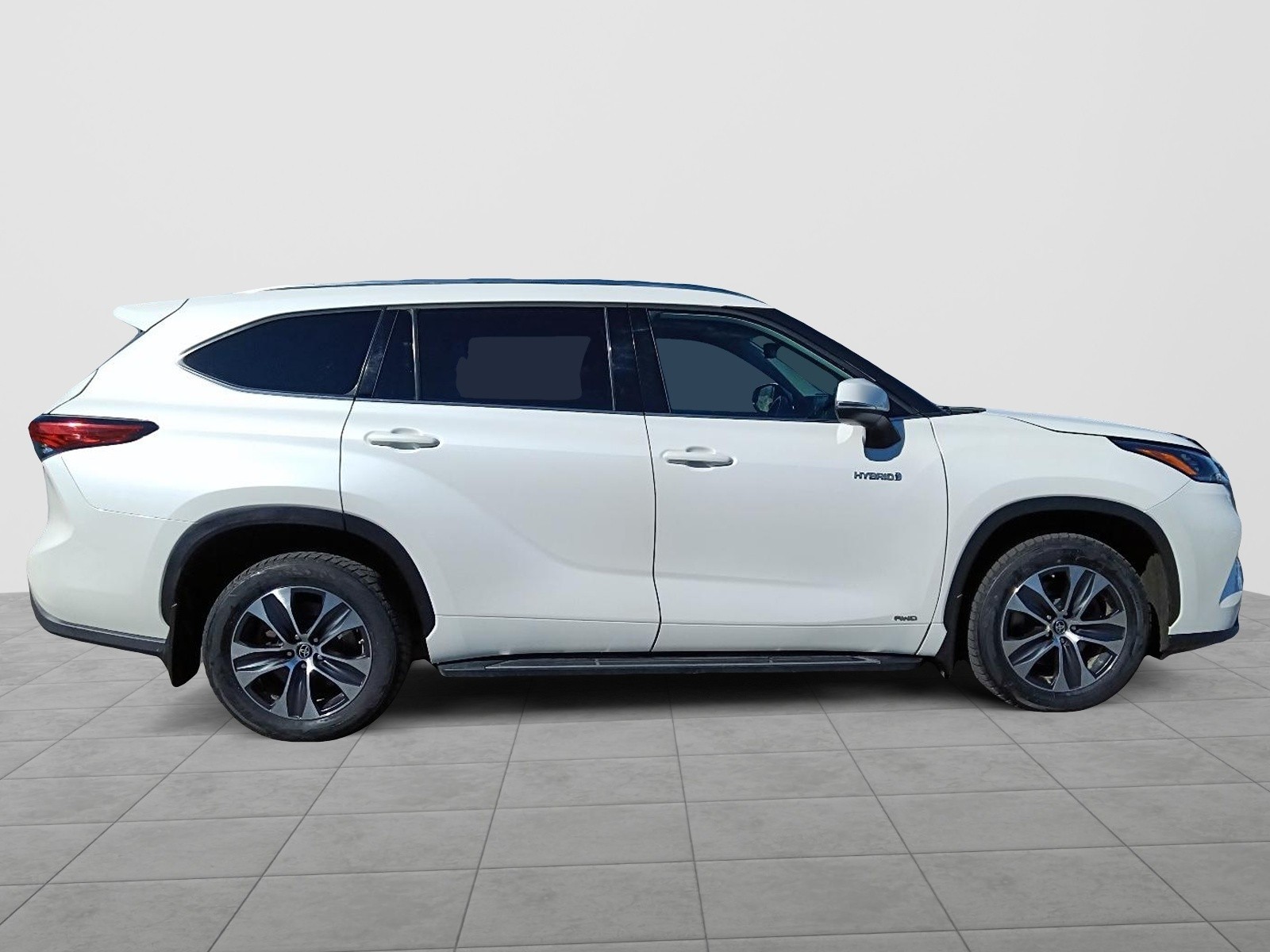 2021 Toyota Highlander Hybrid XLE