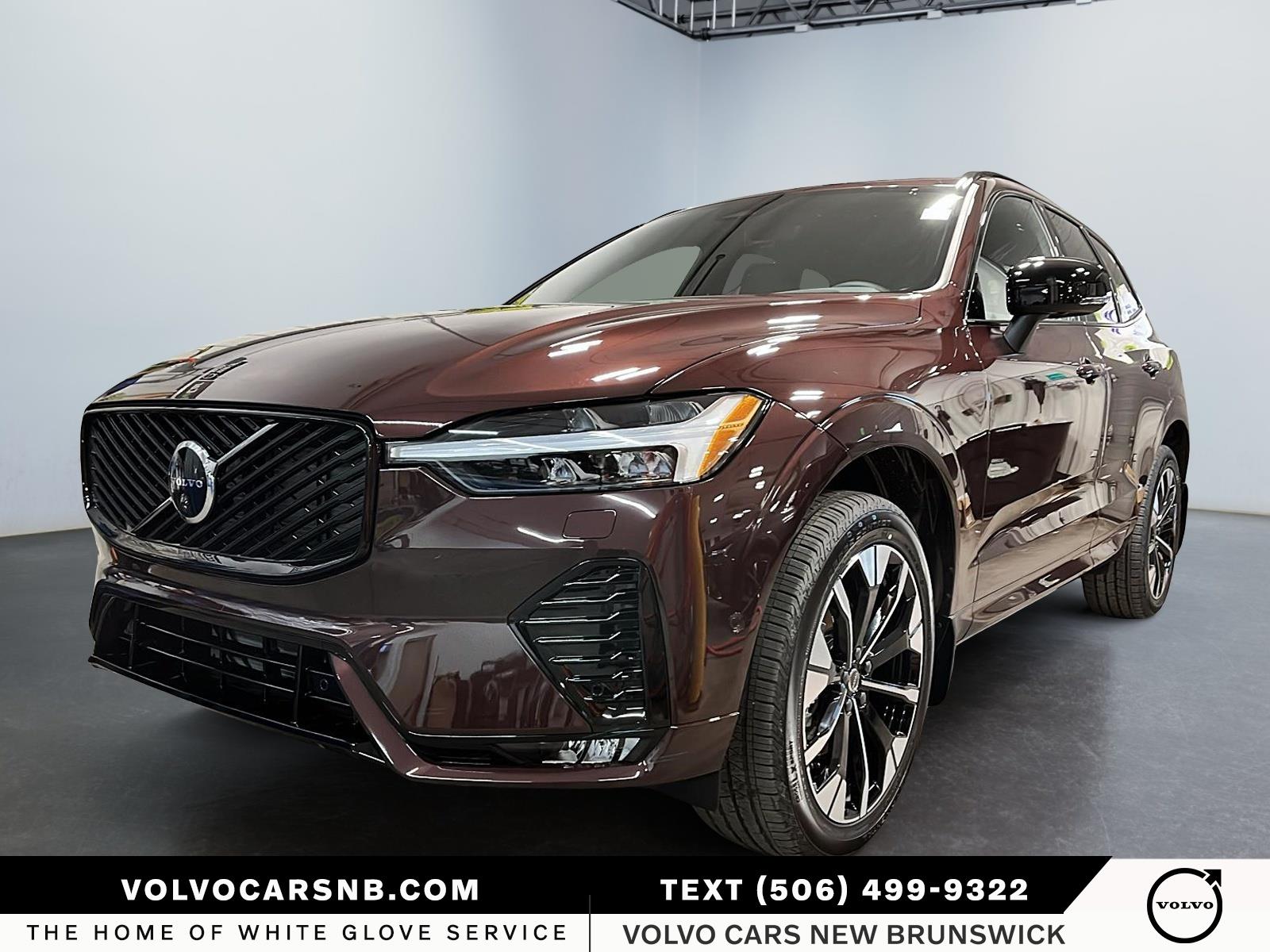 2026 Volvo XC60  B5 Plus Dark Theme