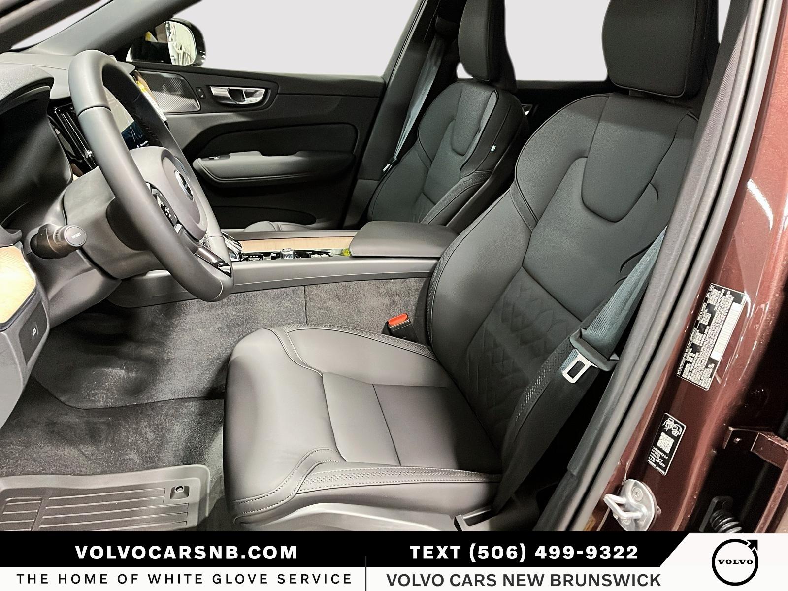 2026 Volvo XC60 B5 Plus Dark Theme