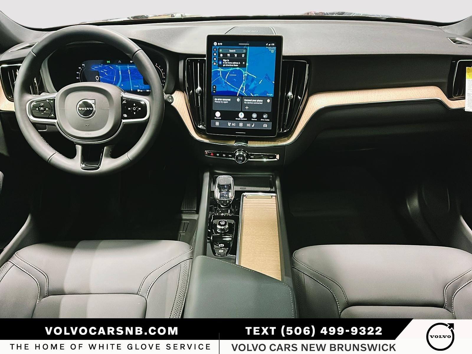 2026 Volvo XC60 B5 Plus Dark Theme