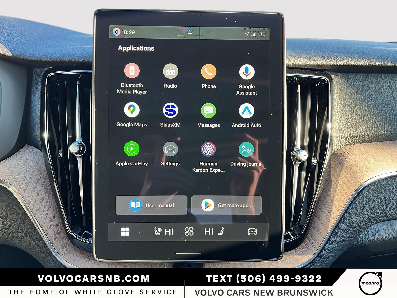 2026 Volvo XC60 B5 Plus Dark Theme