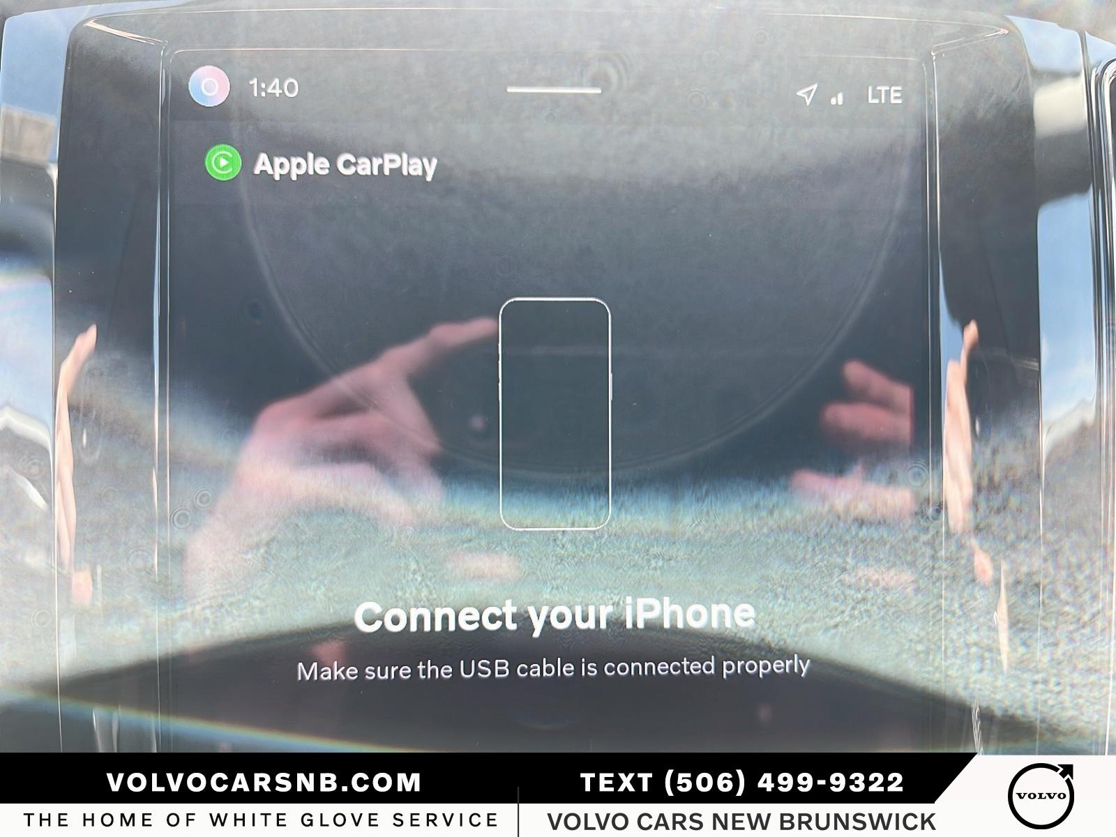 2025 Volvo XC60 B5 Plus Dark Theme