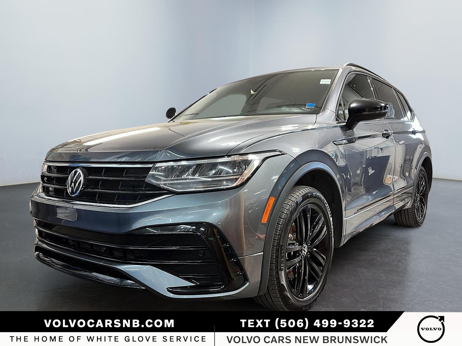 2022 Volkswagen Tiguan  Comfortline R-Line Black Edition