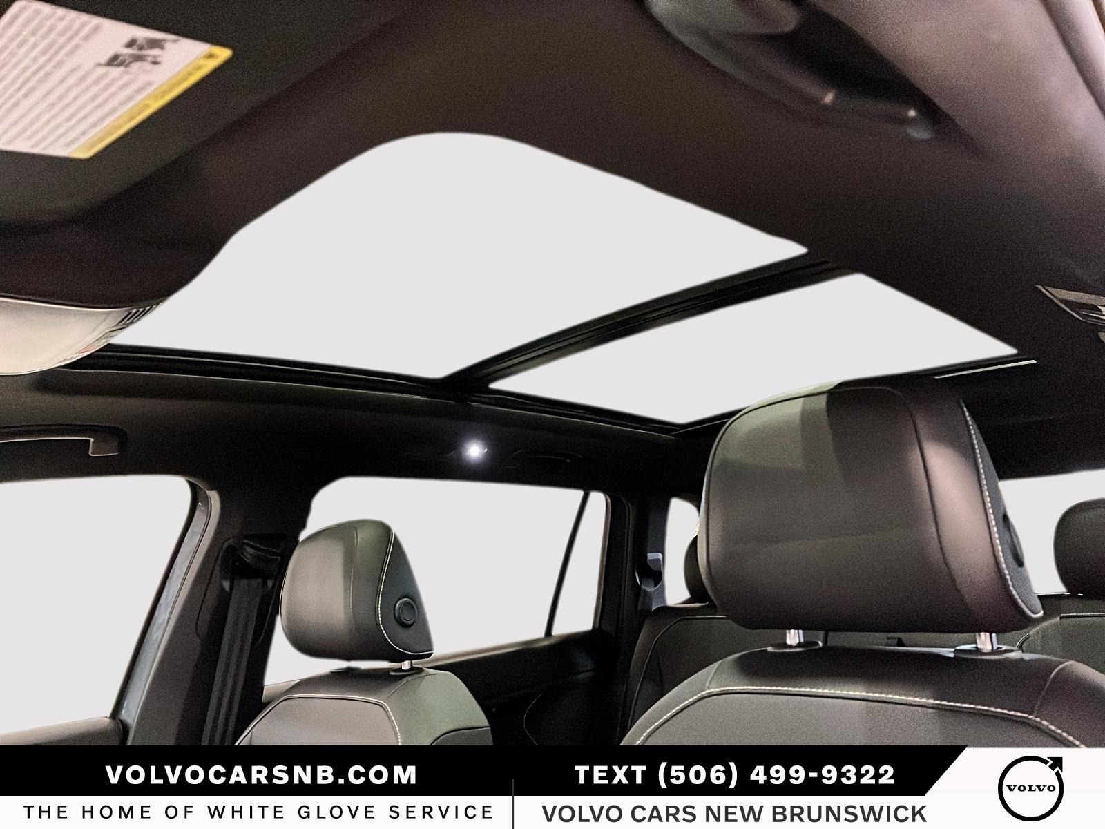 2022 Volkswagen Tiguan Comfortline R-Line Black Edition