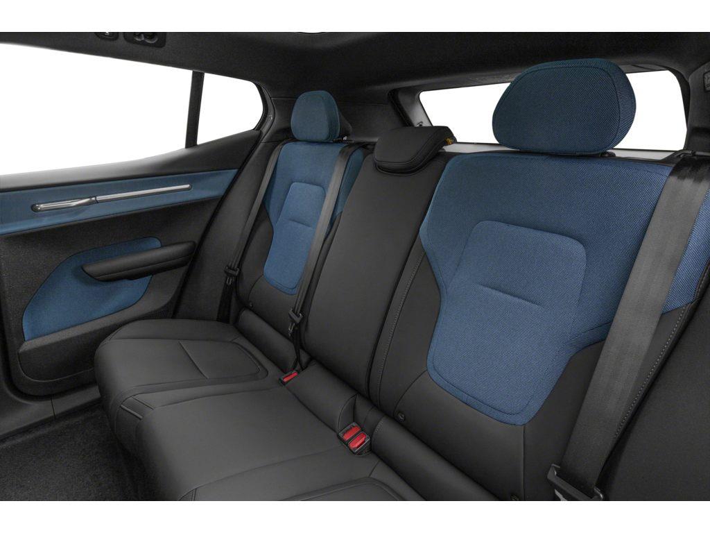 2026 Volvo EX30 Twin Motor Performance Ultra Cross Country