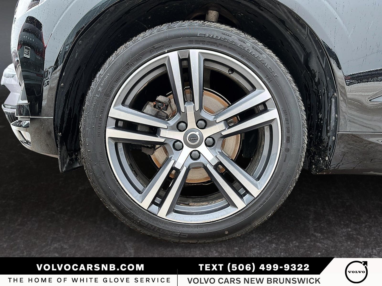 2021 Volvo XC60 T5 Momentum