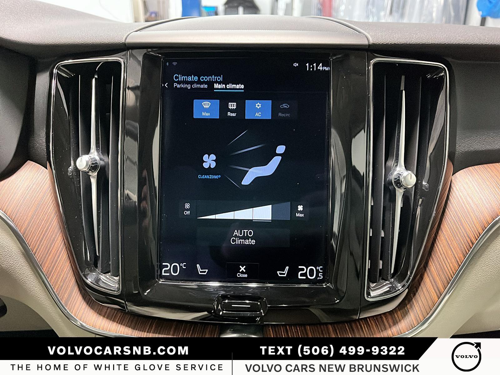 2021 Volvo XC60 T5 Momentum