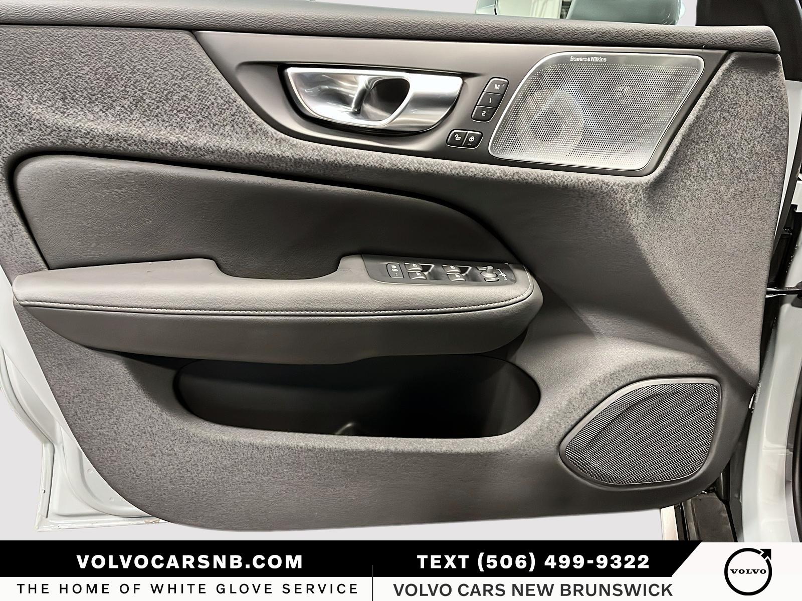 2026 Volvo V60 Cross Country B5 Ultra