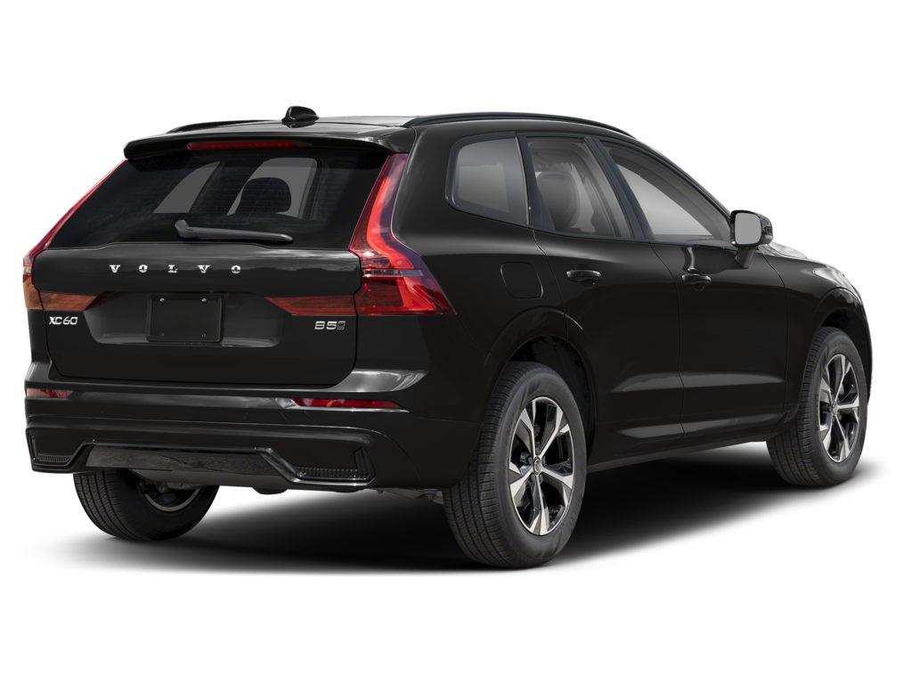 2026 Volvo XC60 B5 Ultra Black Edition