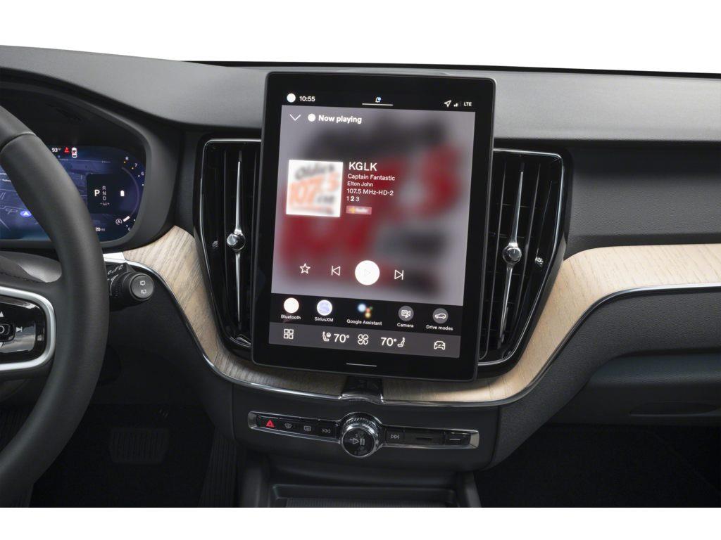 2026 Volvo XC60 B5 Ultra Black Edition