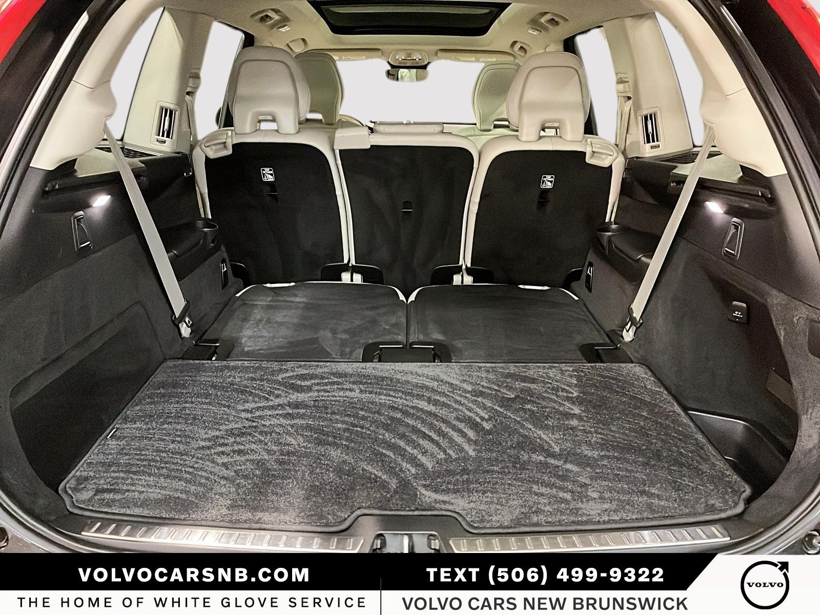 2023 Volvo XC90 B6 Ultimate Bright Theme