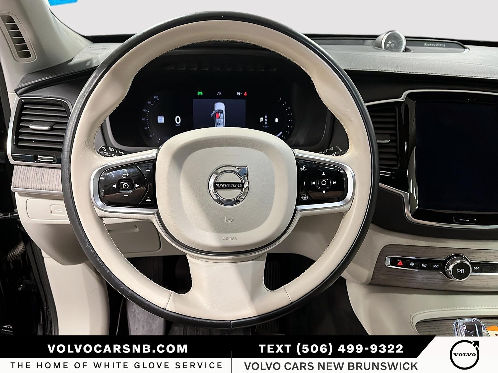 2023 Volvo XC90 B6 Ultimate Bright Theme
