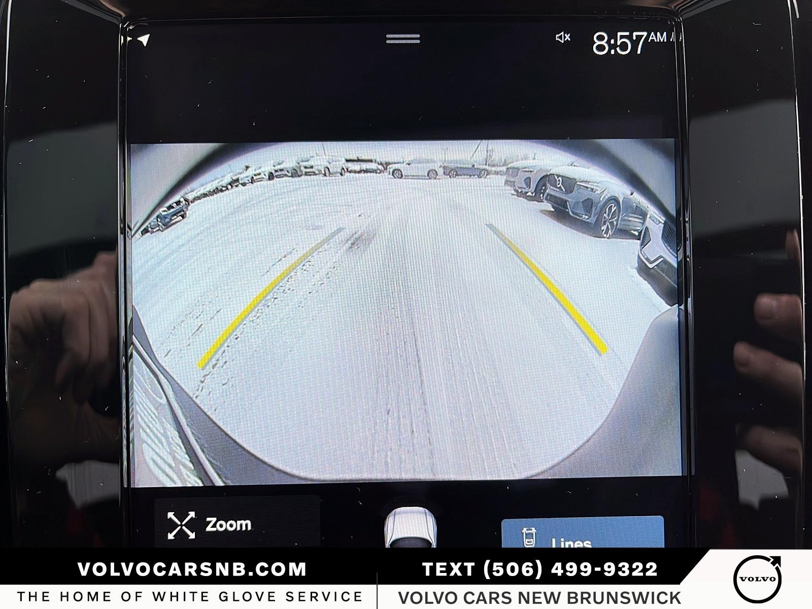 2022 Volvo XC40 T5 R-Design