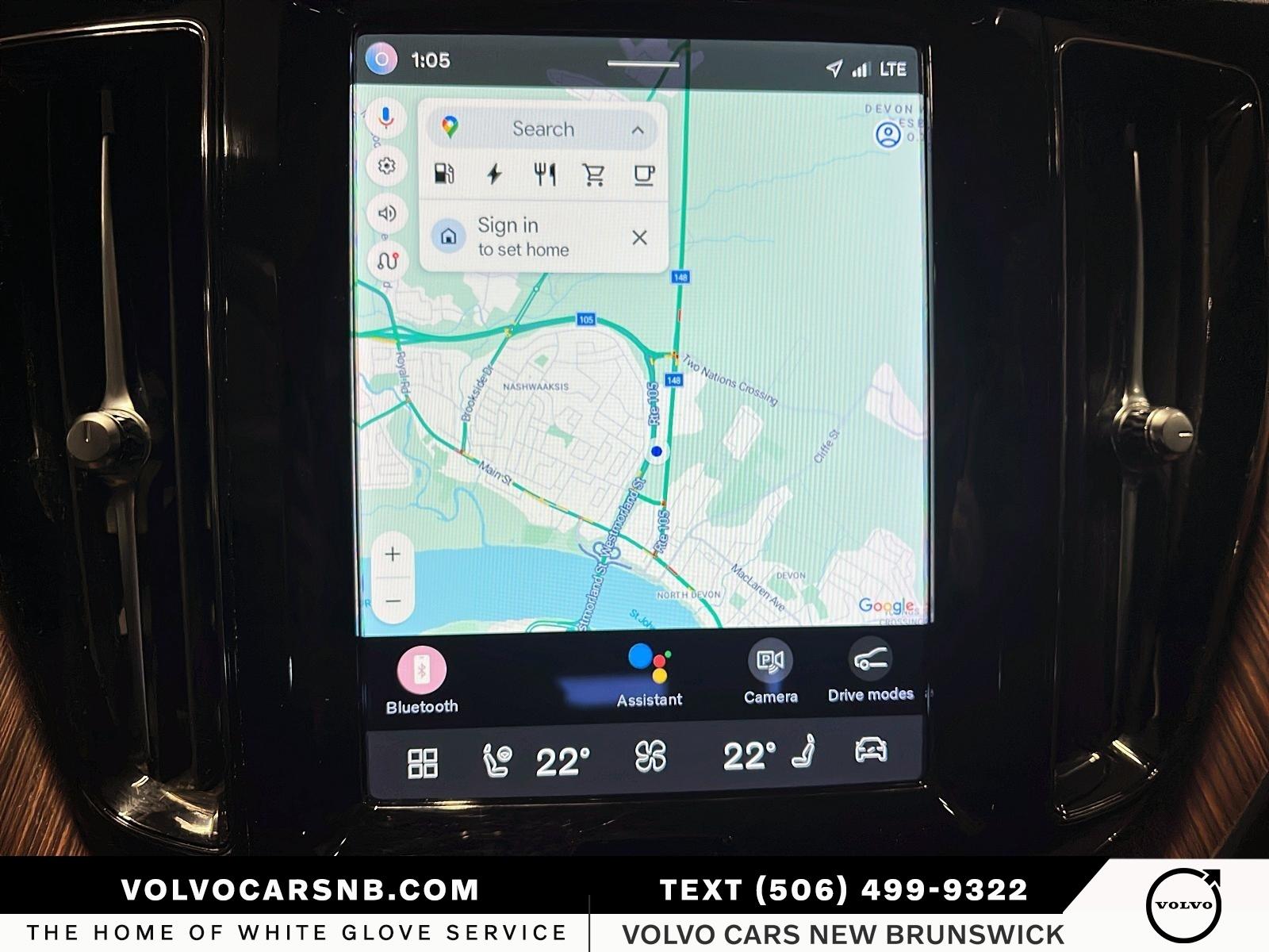 2024 Volvo XC60 Recharge Plug-In Hybrid T8 Ultimate Dark Theme