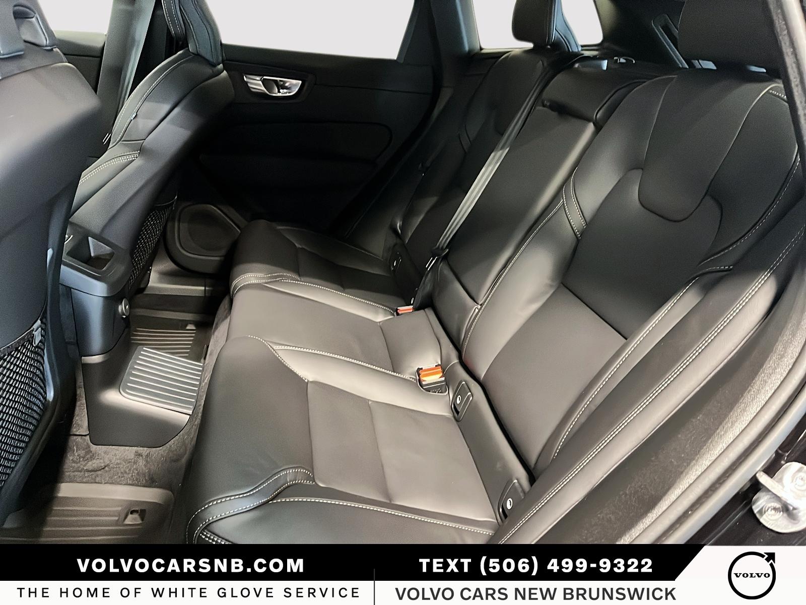 2026 Volvo XC60 Plug-In Hybrid T8 Ultra Black Edition