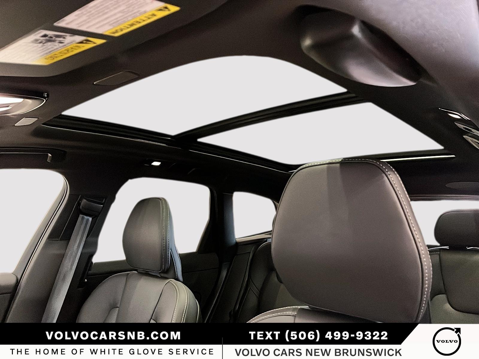 2026 Volvo XC60 Plug-In Hybrid T8 Ultra Black Edition