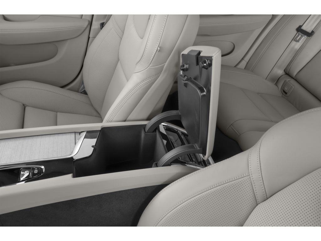 2026 Volvo V60 Cross Country B5 Ultra