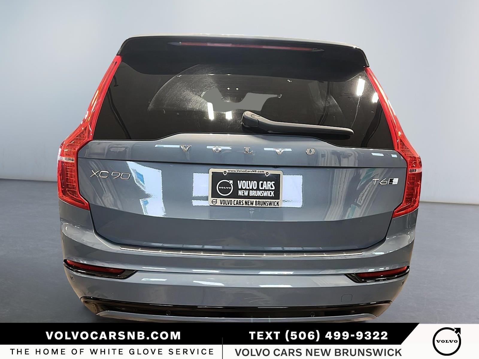 2022 Volvo XC90 T6 R-Design 7 Passenger