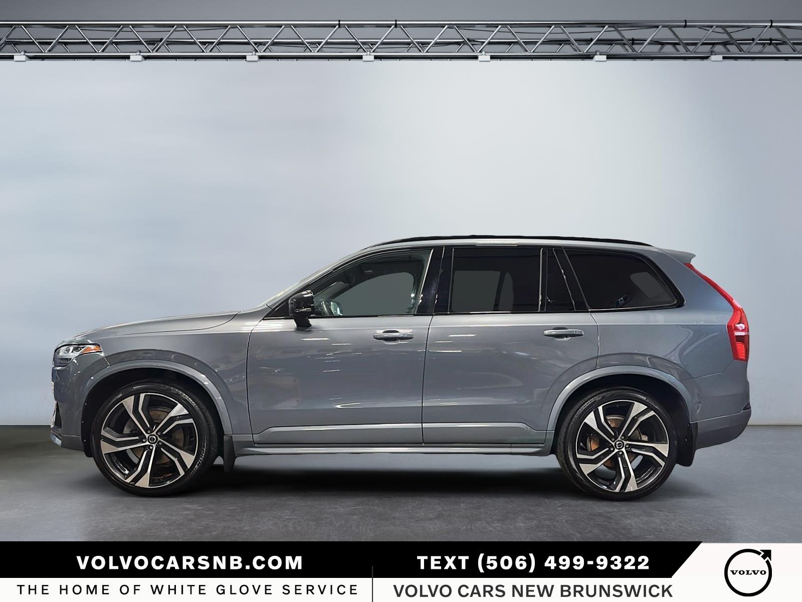 2022 Volvo XC90 T6 R-Design 7 Passenger