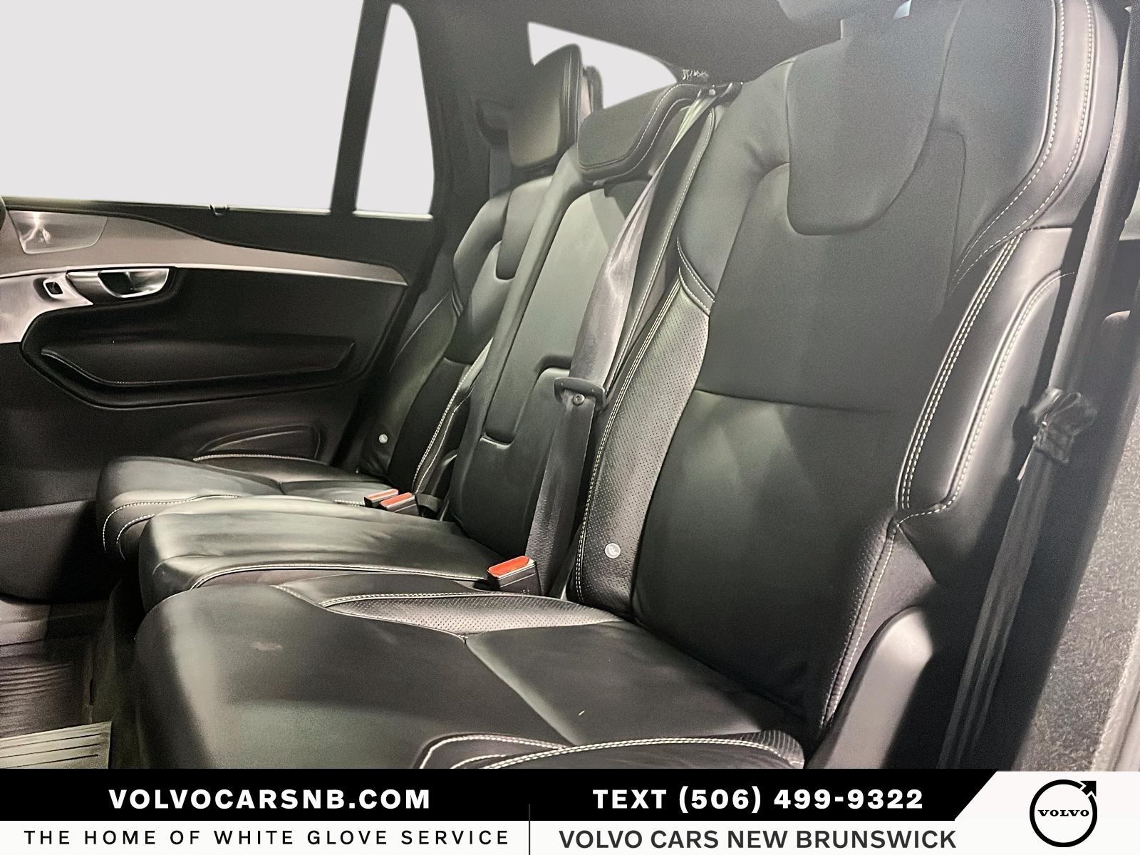 2022 Volvo XC90 T6 R-Design 7 Passenger
