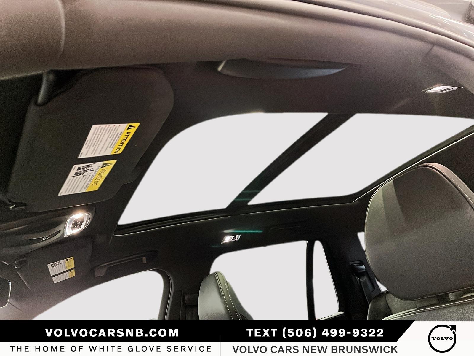 2022 Volvo XC90 T6 R-Design 7 Passenger