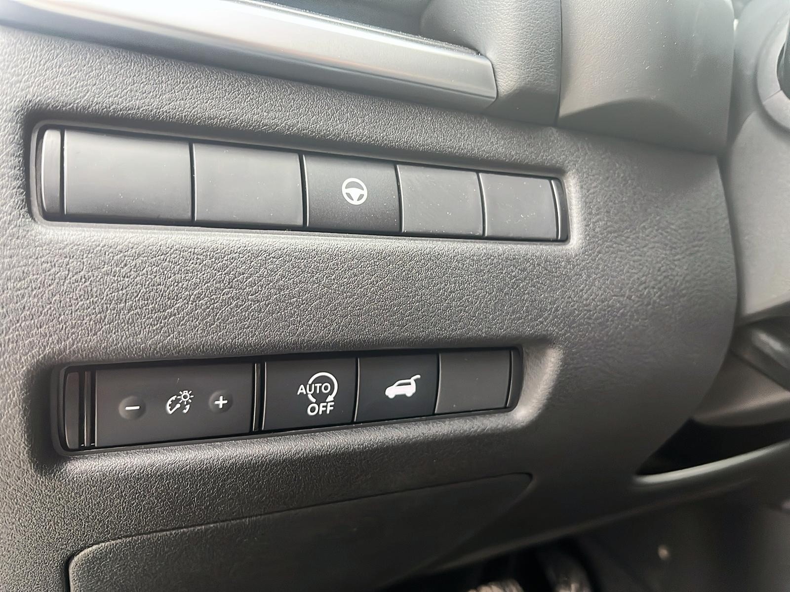 2025 Nissan Rogue Midnight Edition