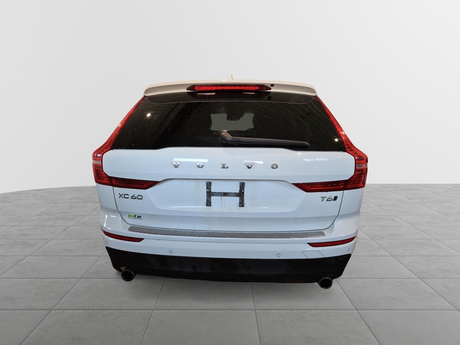 2020 Volvo XC60 T6 Momentum