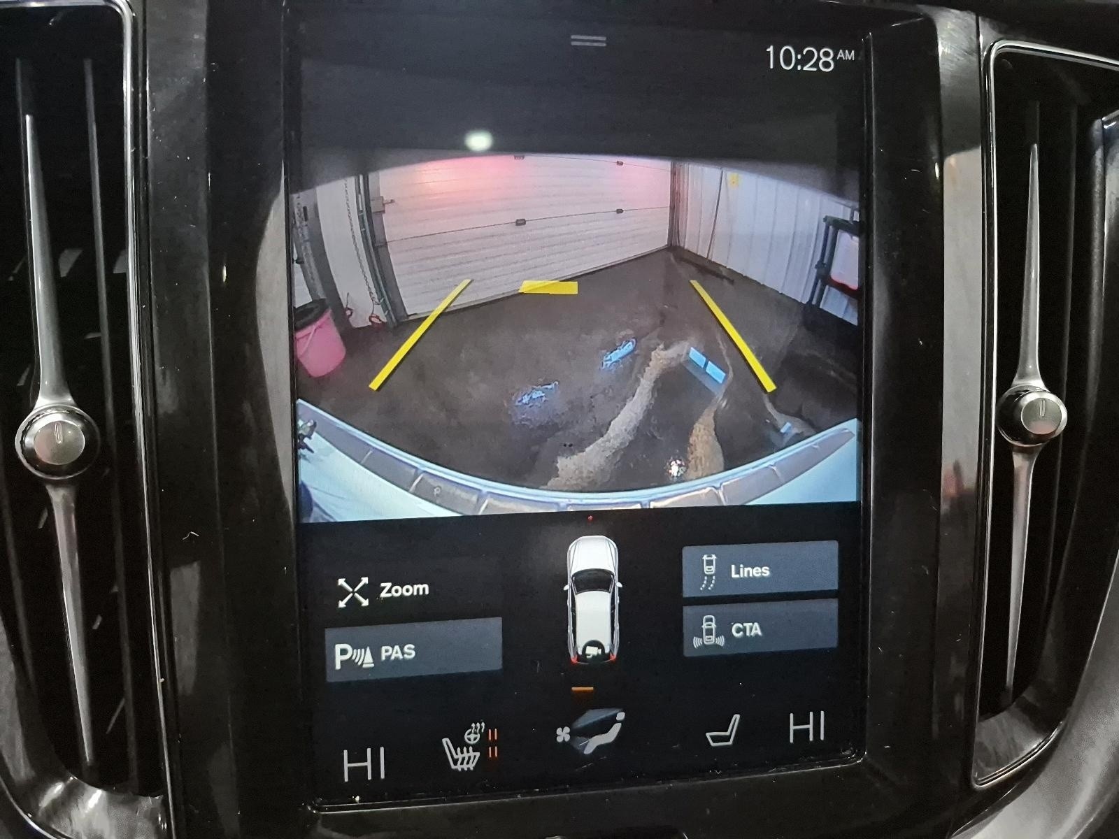 2020 Volvo XC60 T6 Momentum