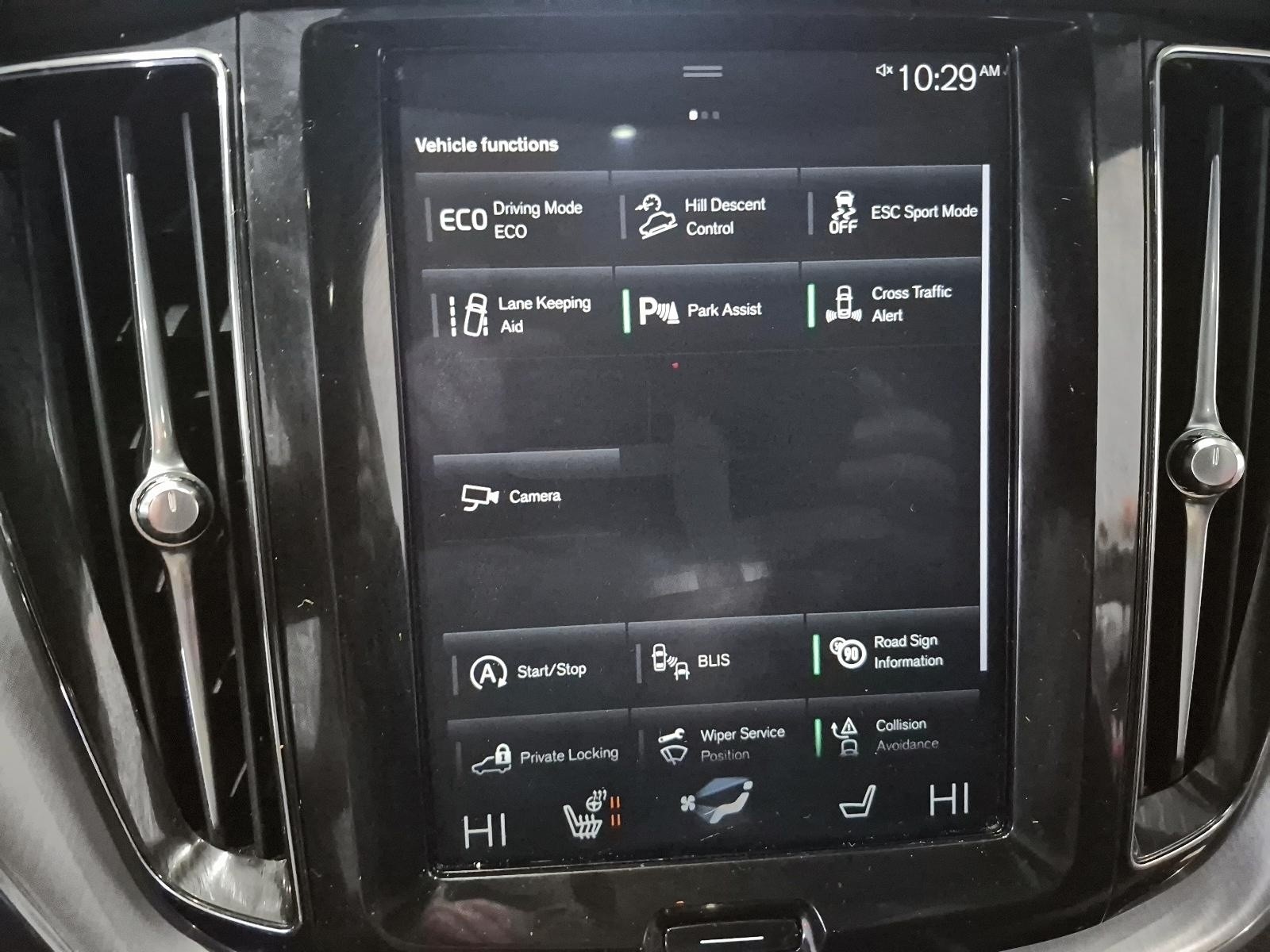 2020 Volvo XC60 T6 Momentum