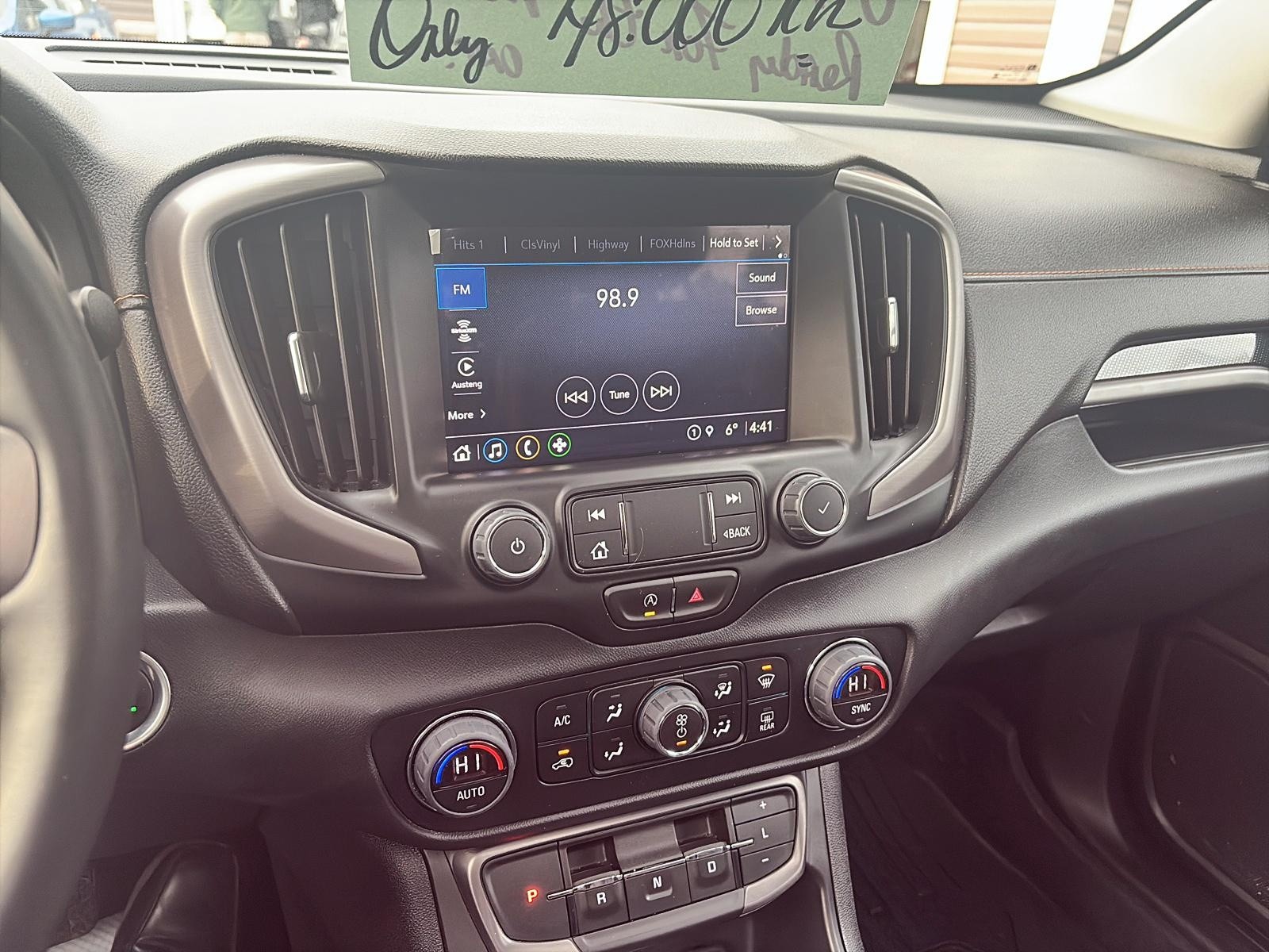 2023 GMC Terrain AT4