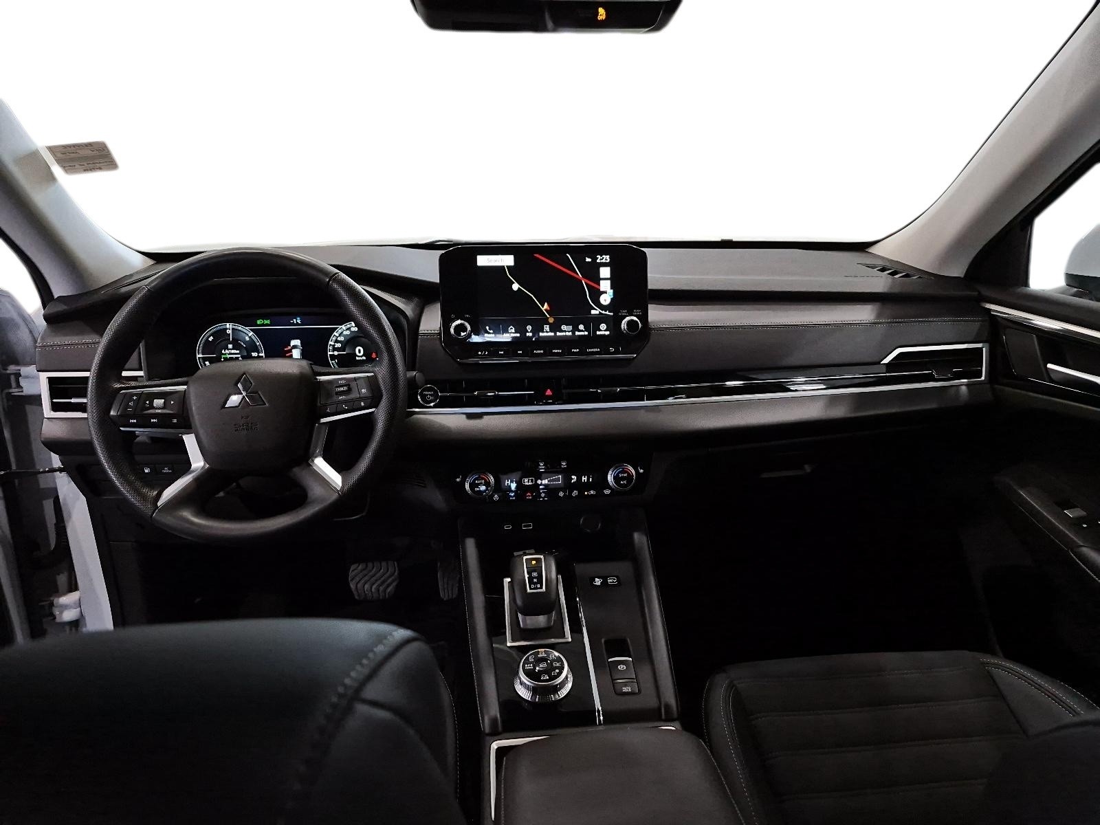 2024 Mitsubishi Outlander Plug-In Hybrid LE