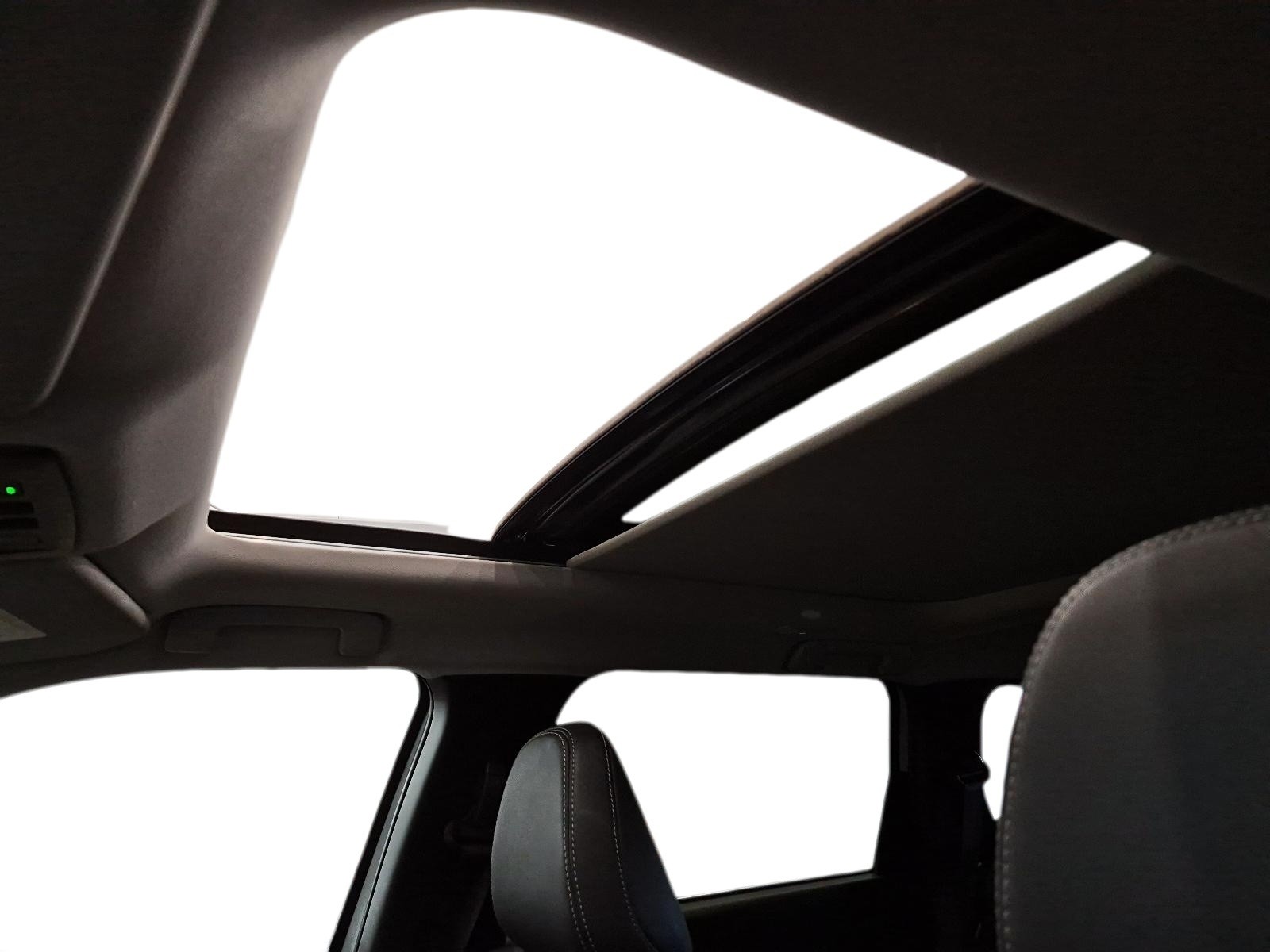 2024 Mitsubishi Outlander Plug-In Hybrid LE