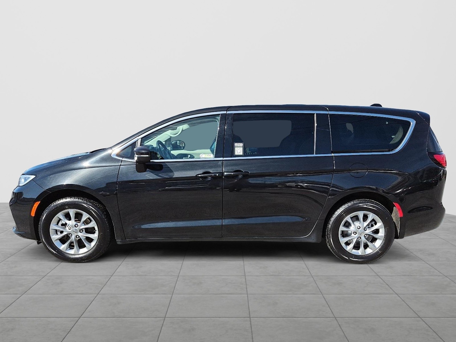 2023 Chrysler Pacifica Touring-L