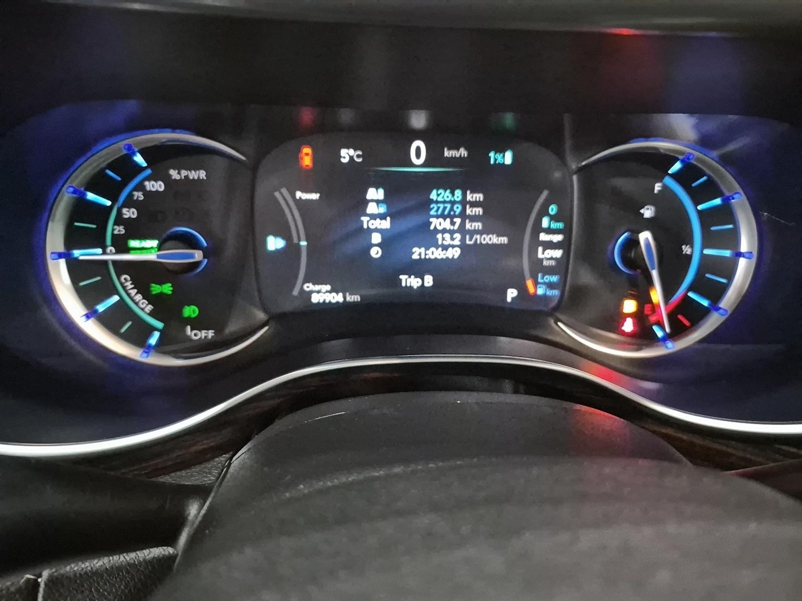 2022 Chrysler Pacifica Hybrid Limited