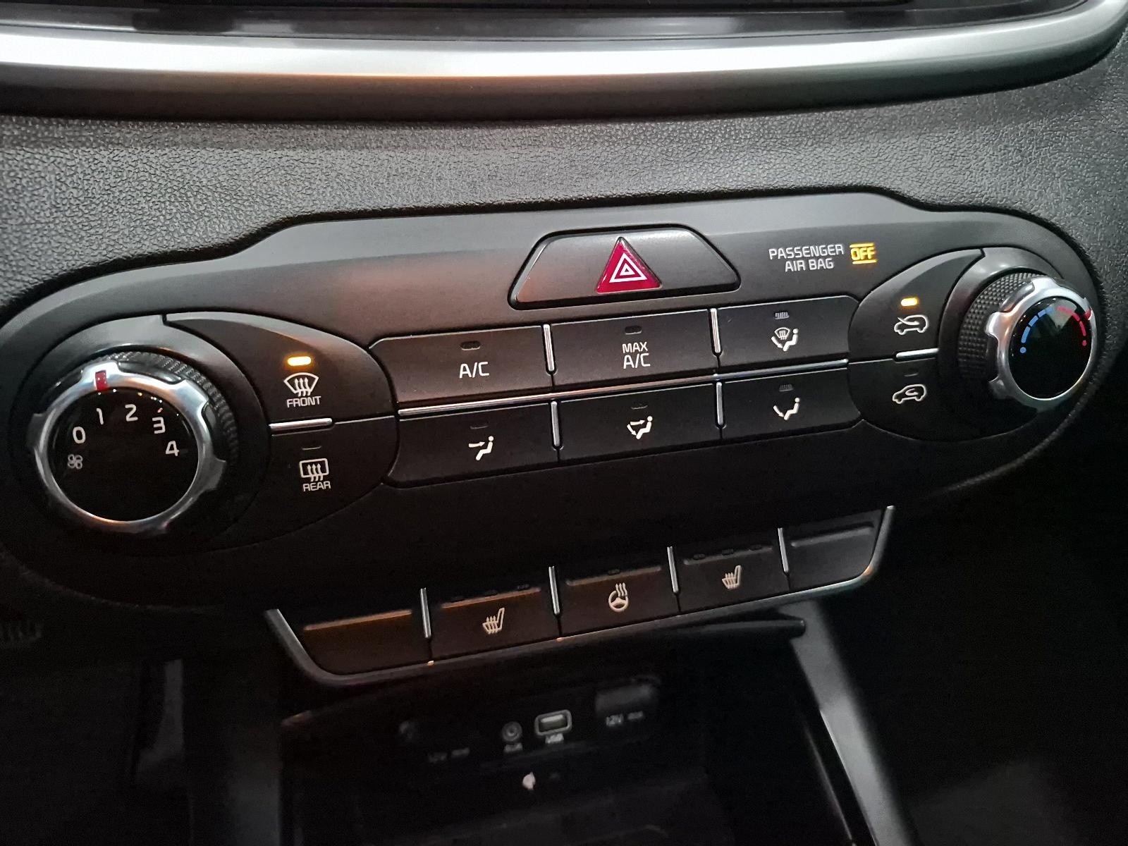 2019 Kia Sorento 2.4L LX