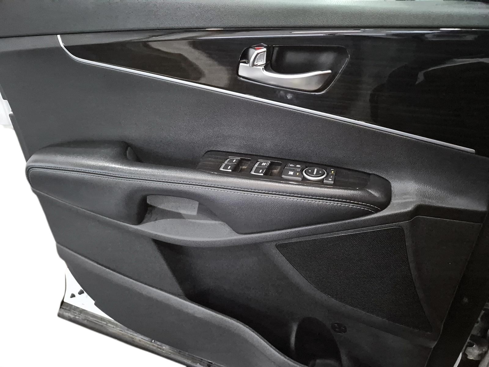 2019 Kia Sorento 2.4L LX