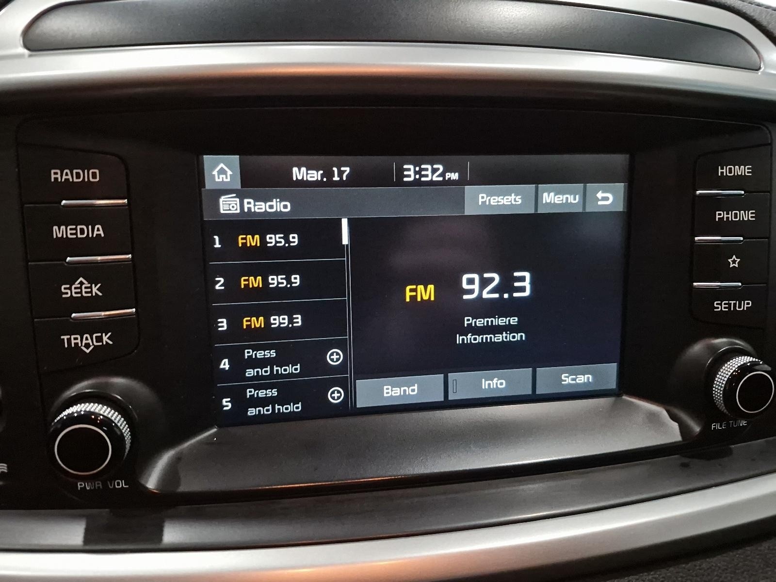 2019 Kia Sorento 2.4L LX