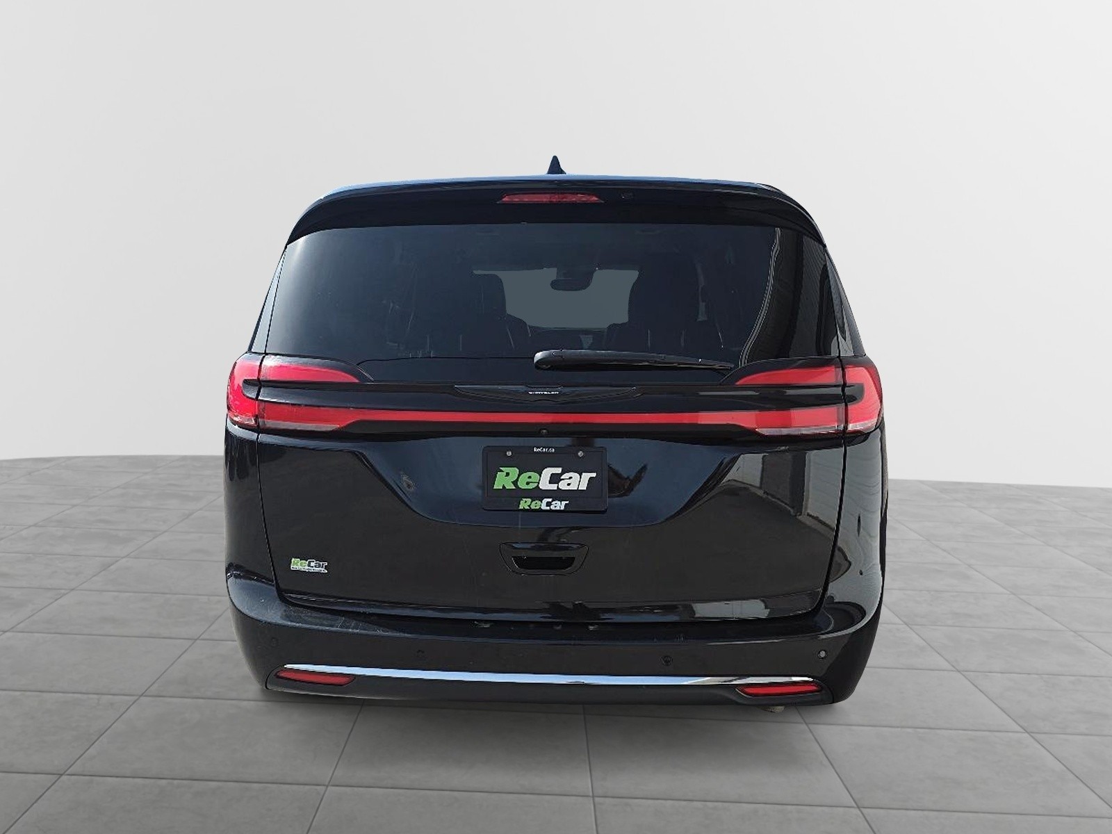 2023 Chrysler Pacifica Touring-L