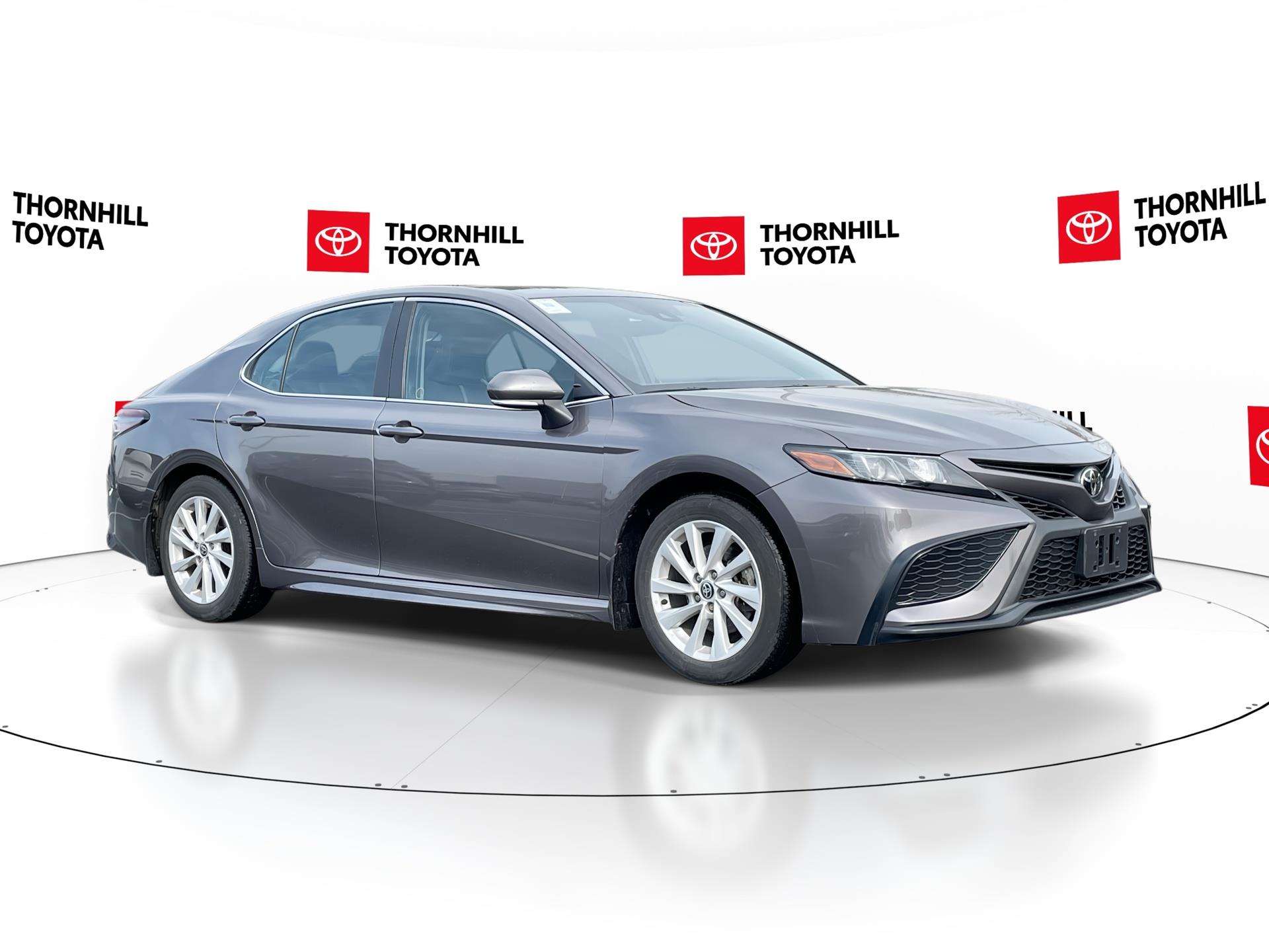 Toyota Camry SE FWD 2022