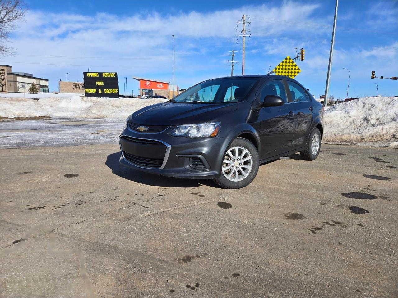 2018 Chevrolet Sonic LT Sedan FWD