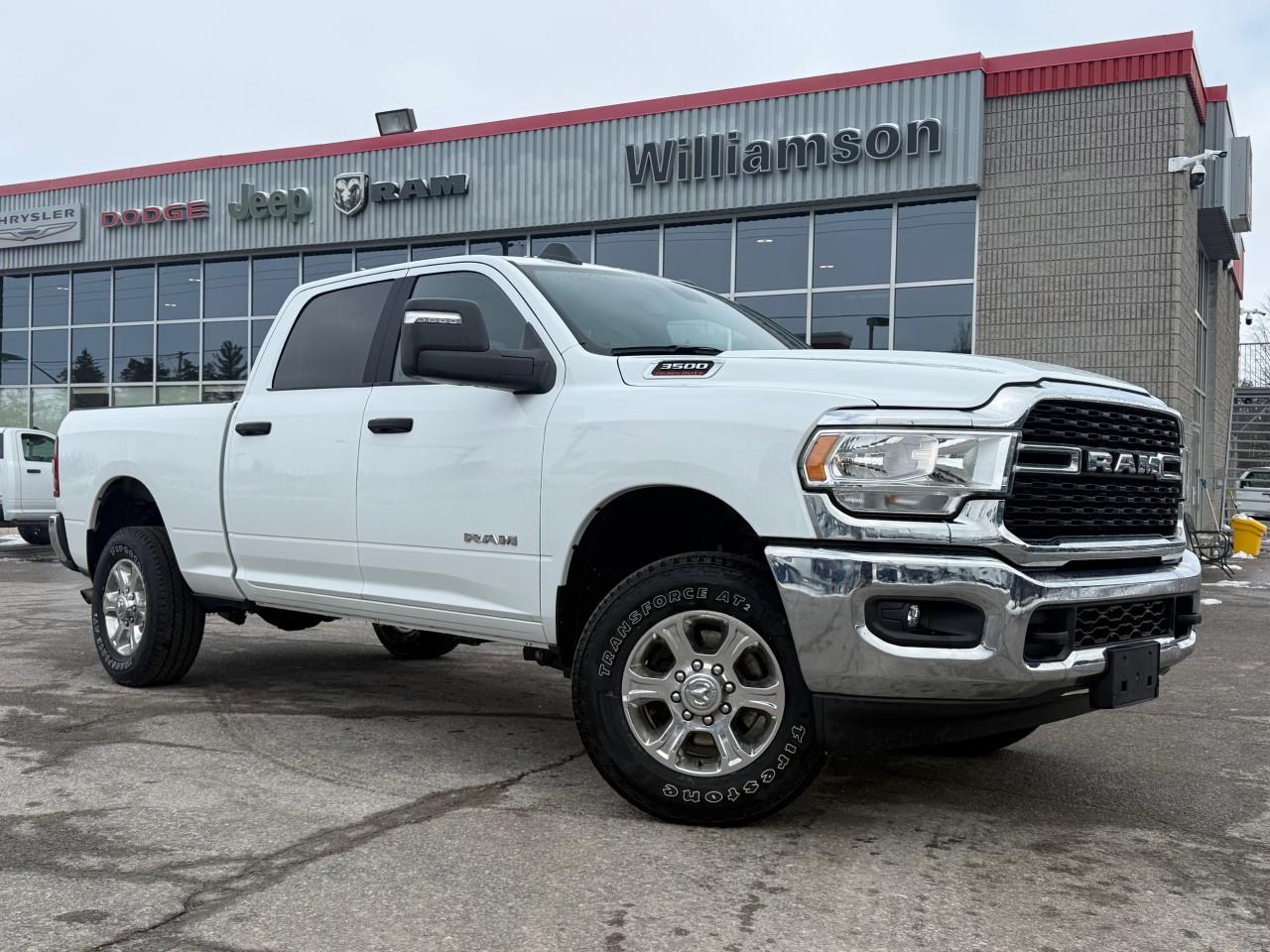 2024 RAM 3500 Big Horn Crew Cab 4WD