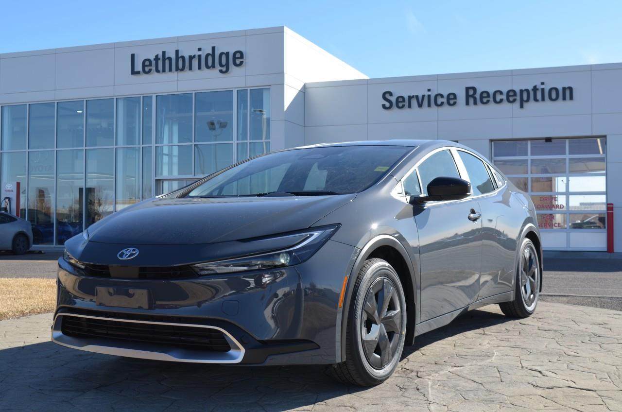 2026 Toyota Prius Plug-In Hybrid SE FWD