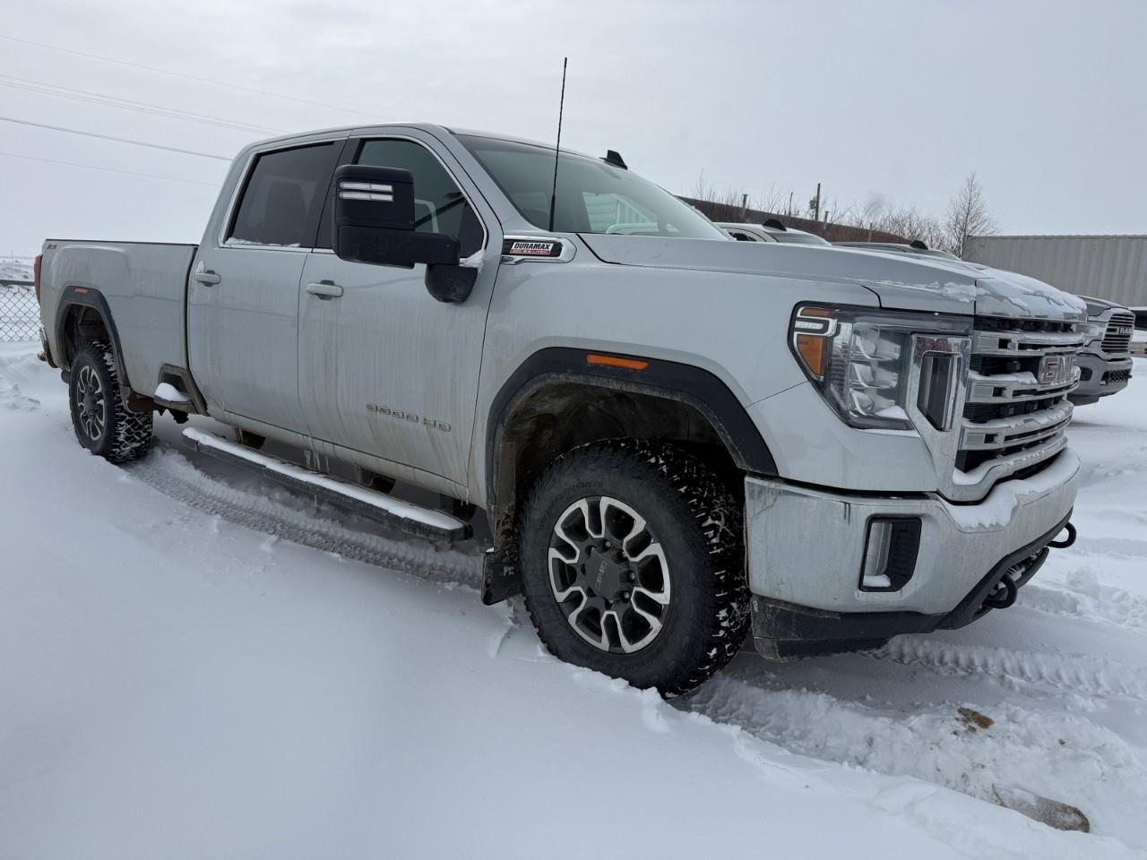 GMC Sierra 3500HD SLE Crew Cab 4WD