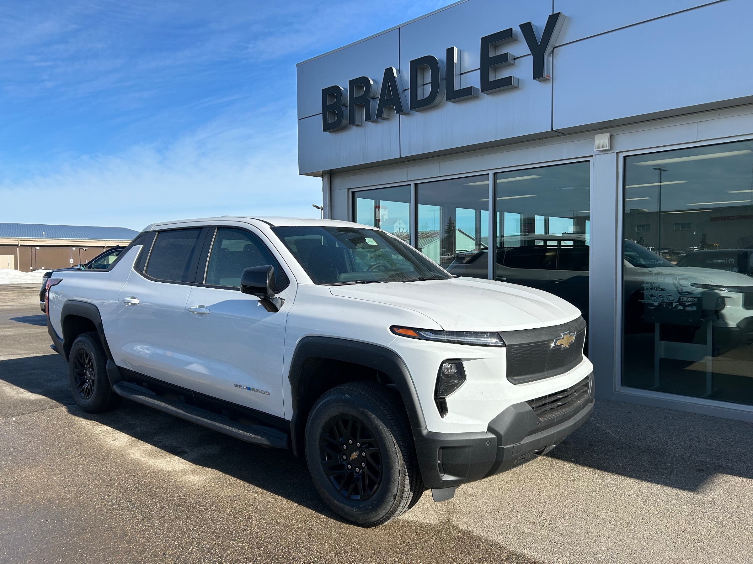 2026 Chevrolet Silverado EV Work Truck Crew Cab (Max Range) e4WD