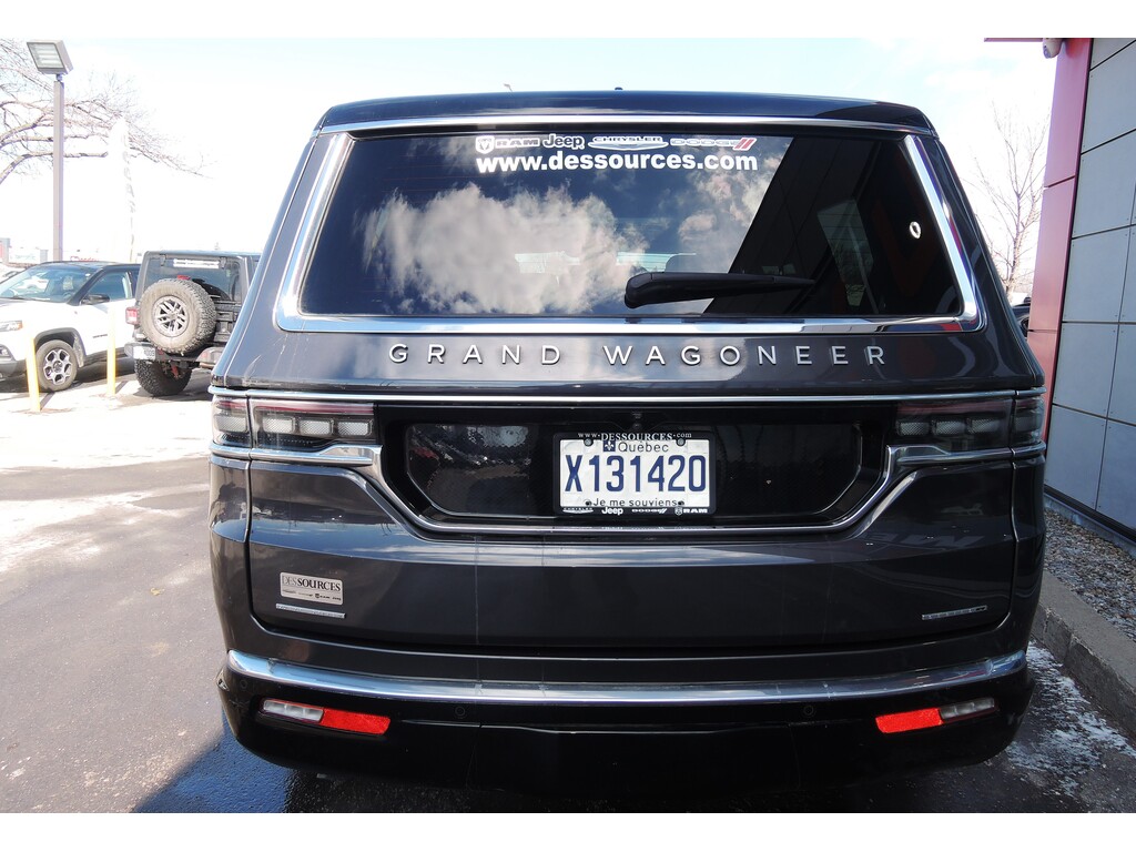 2022 Jeep Grand Wagoneer
