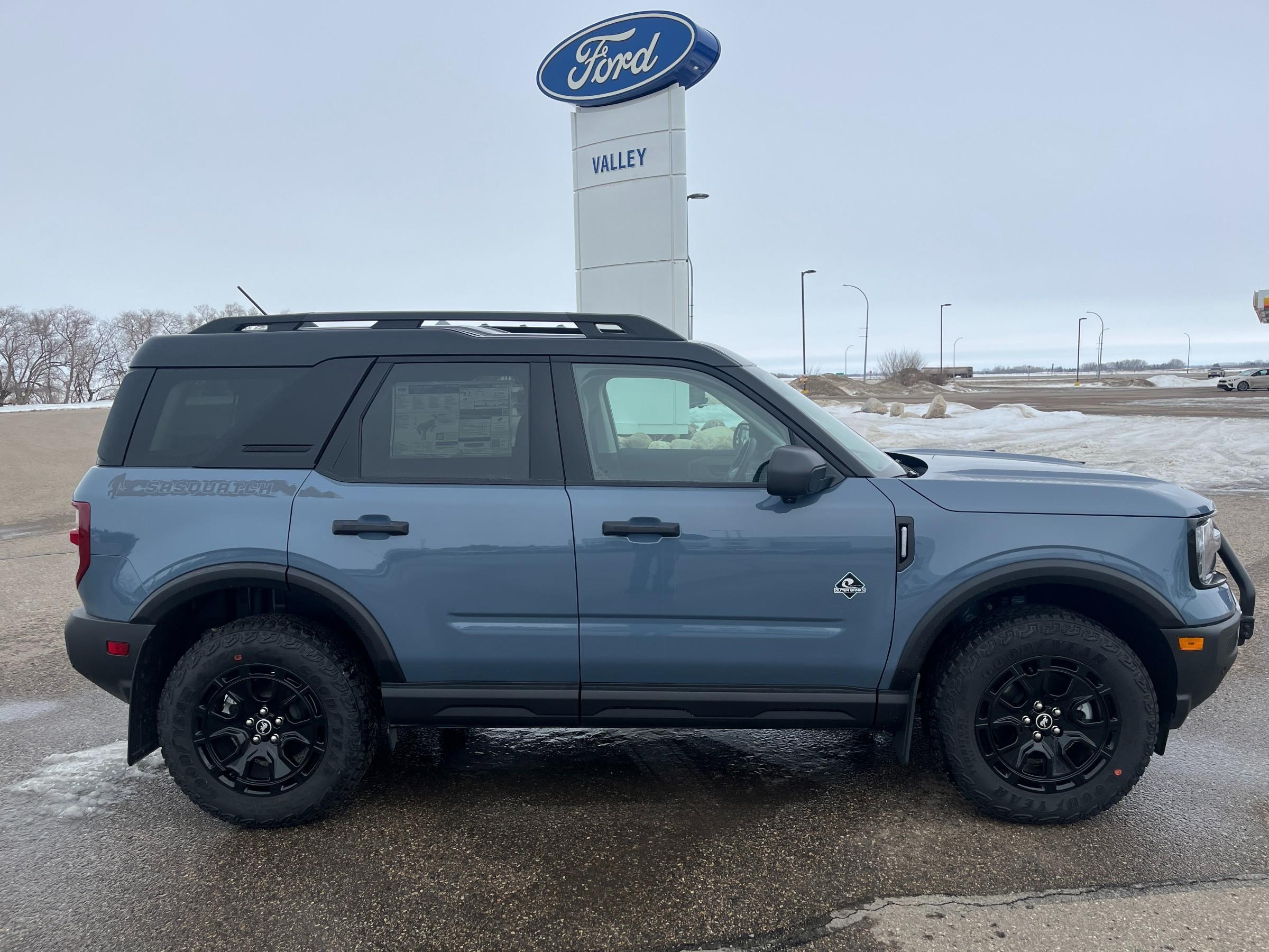 2025 Ford Bronco Sport Outer Banks AWD