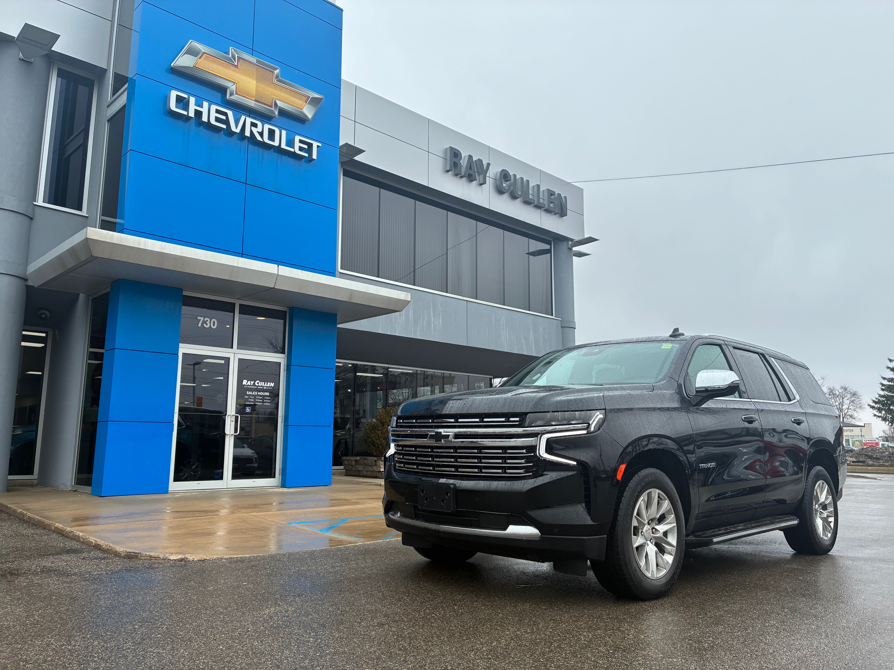 2023 Chevrolet Tahoe Premier 4WD