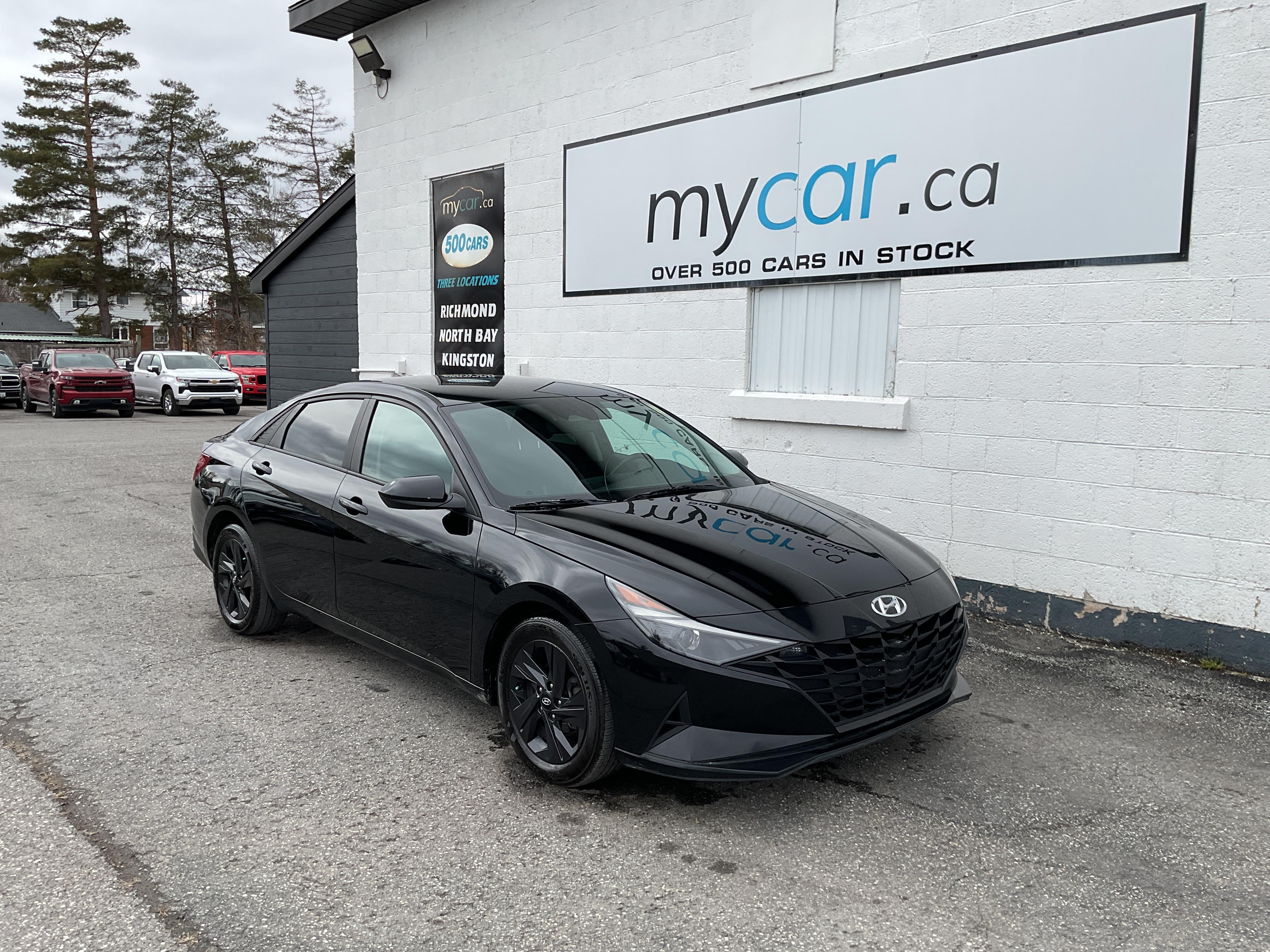 Hyundai Elantra Preferred FWD 2022