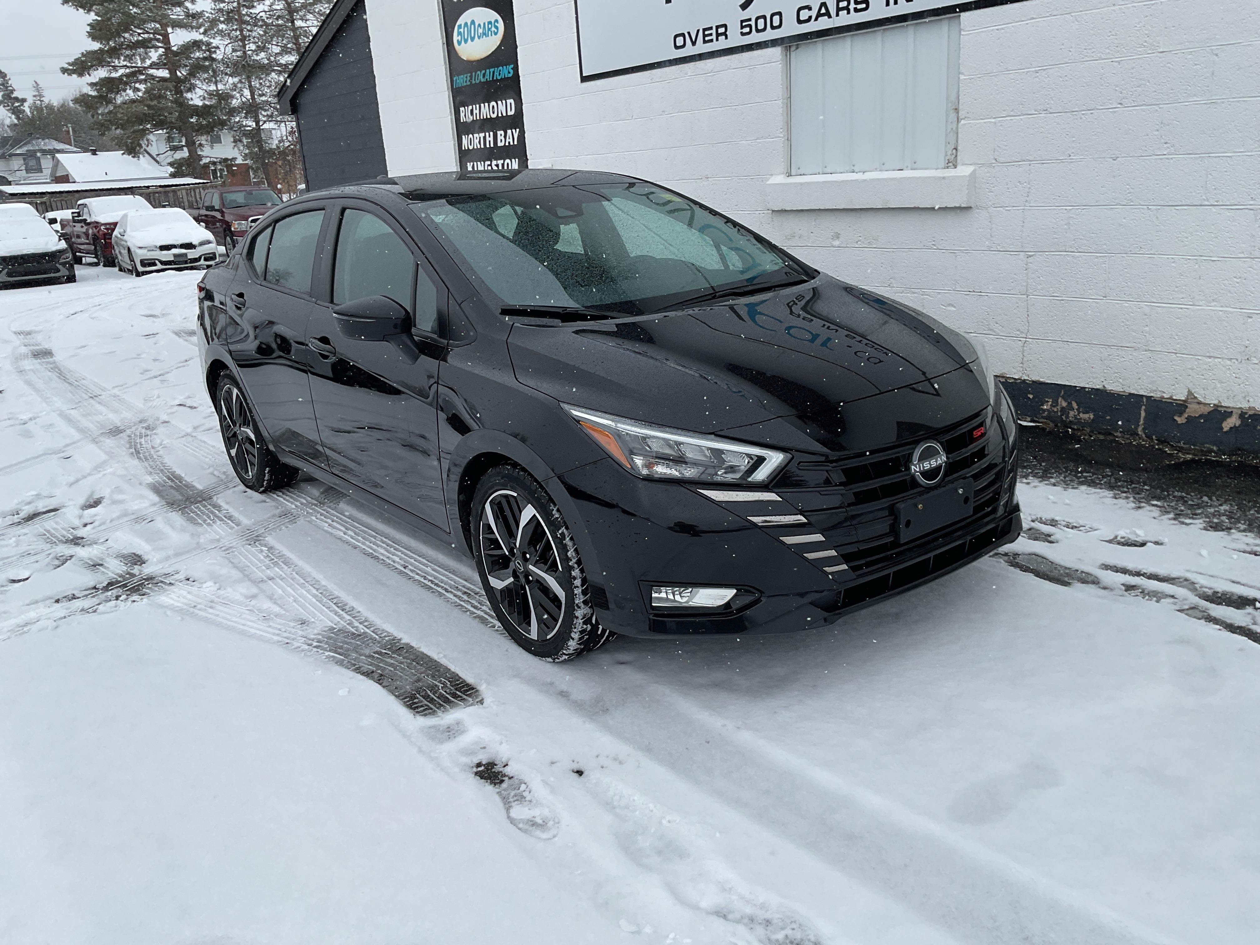 2024 Nissan Versa SR FWD