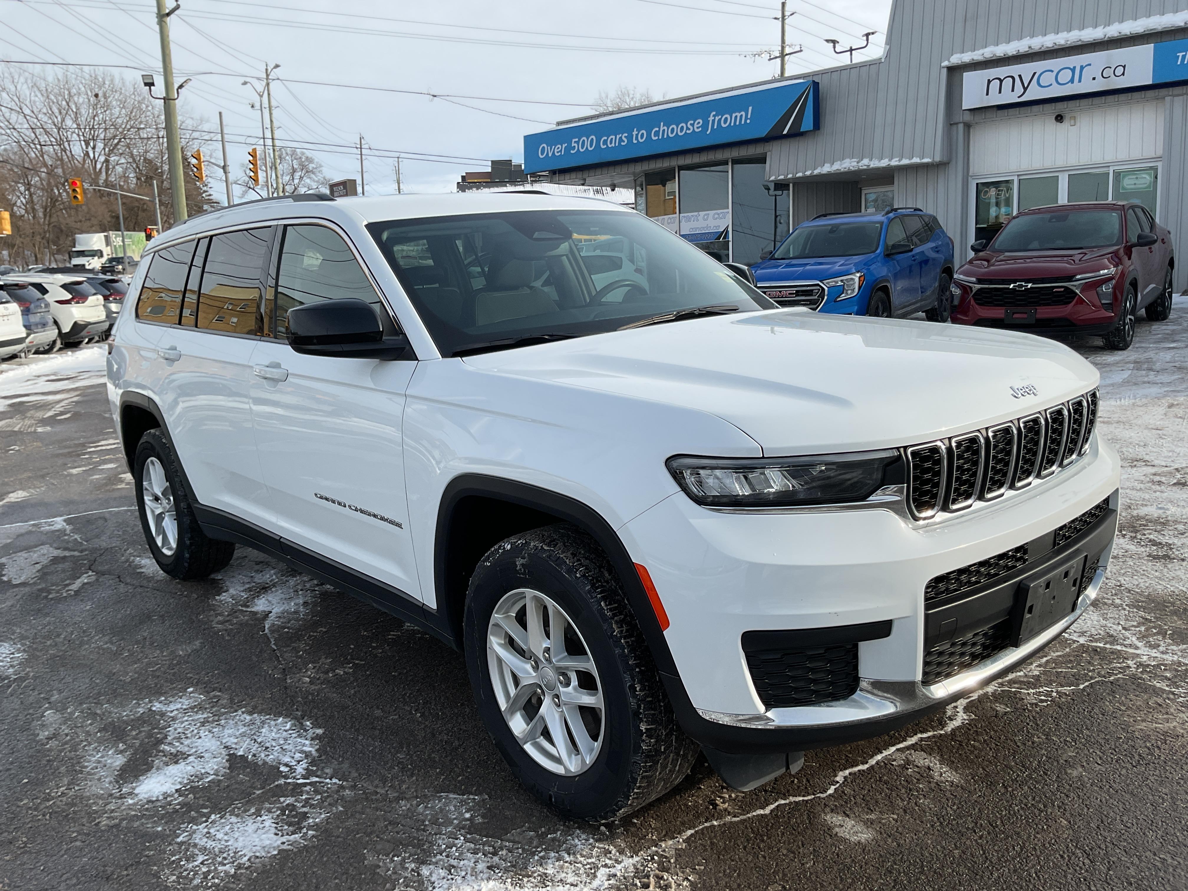 2023 Jeep Grand Cherokee L Laredo 4WD